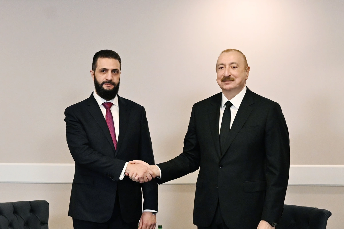 İlham Əliyev Əhməd Əl Şaraanı Azərbaycana səfərə dəvət edib