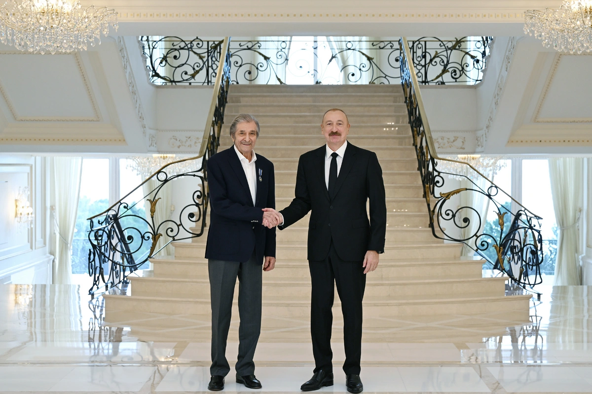 İlham Əliyev Fərhad Xəlilova 
