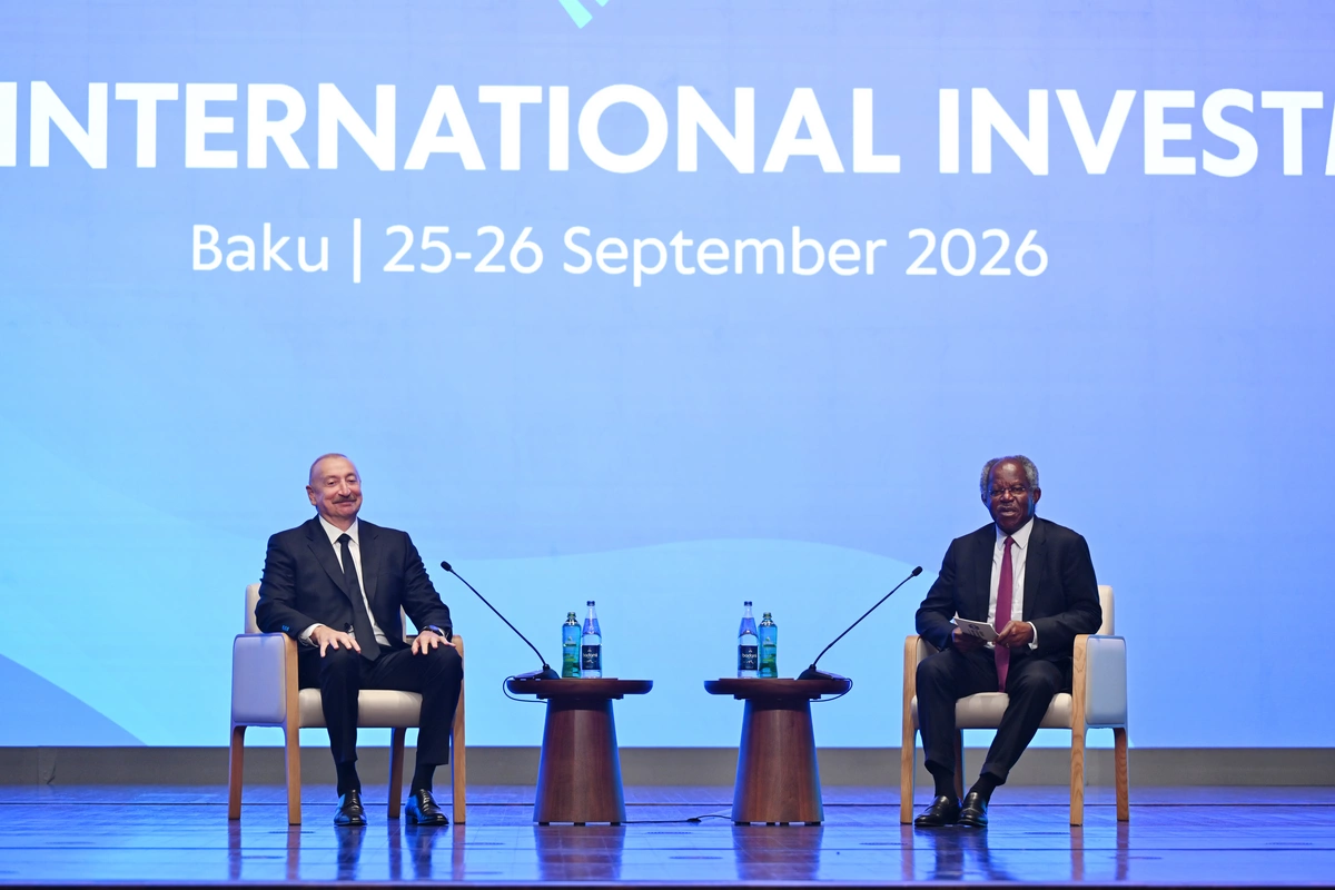 İlham Əliyev II Azərbaycan Beynəlxalq İnvestisiya Forumu çərçivəsində keçirilən tədbirdə iştirak edib