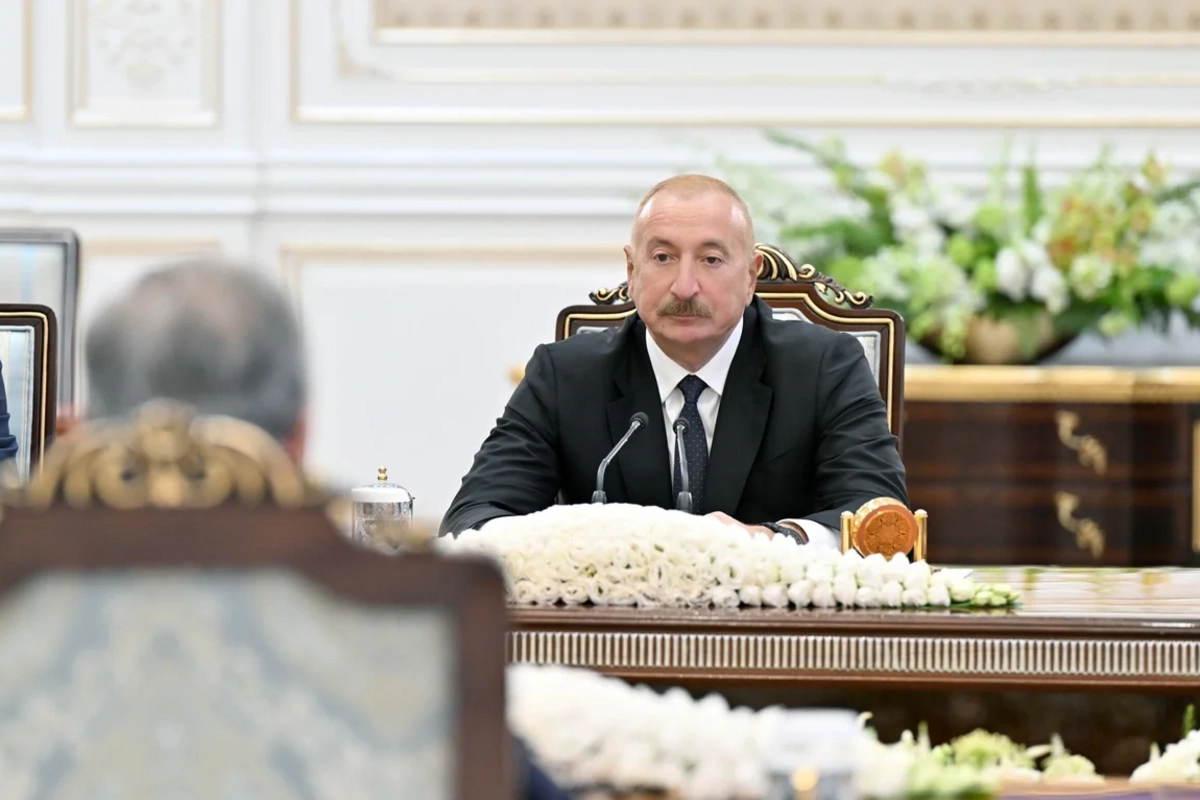 İlham Əliyev Özbəkistan Prezidentinin Qarabağa investisiyaların cəlb edilməsində xüsusi rolunu qeyd edib