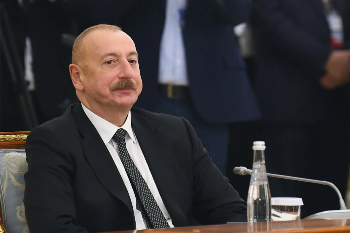 İlham Əliyev: Qlobal Şimal, Qlobal Cənub arasında mövqe fərqliliklərini aradan qaldırmaq üçün əzmlə çalışırıq