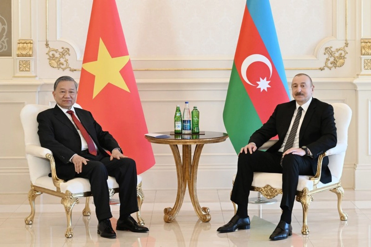 İlham Əliyev və To Lam mətbuata birgə bəyanatla çıxış ediblər İlham Əliyev və To Lam mətbuata birgə bəyanatla çıxış ediblər
