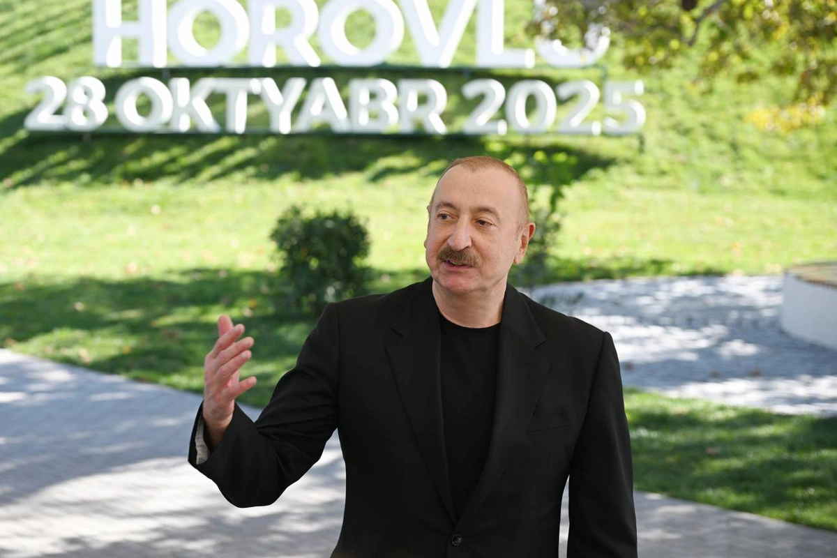İlham Əliyev: Zəfər Günü bizim tariximizdə olan ən parlaq səhifədir