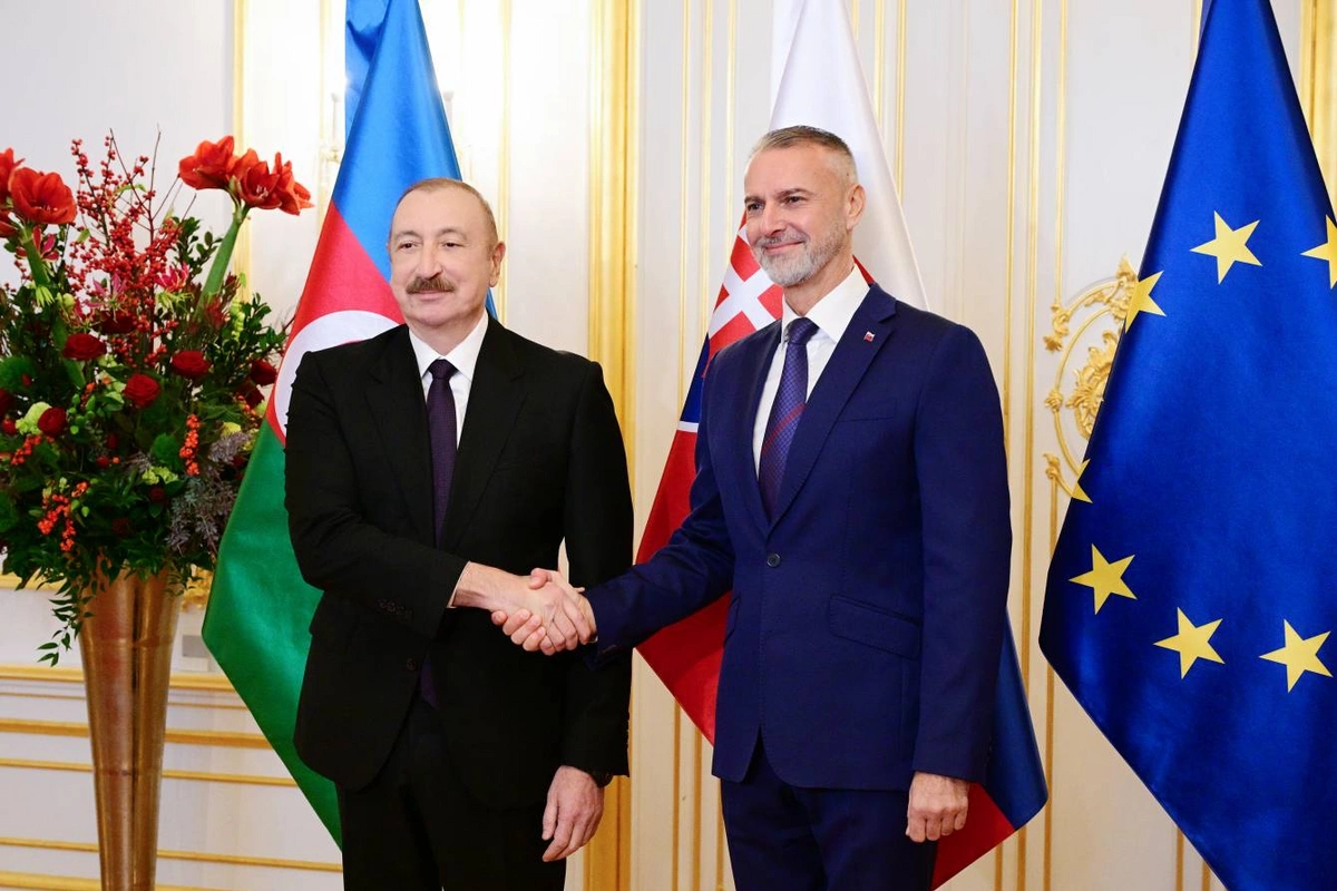 İlham Əliyevin Slovakiya Milli Şurasının sədri ilə təkbətək və geniş tərkibdə görüşləri olub