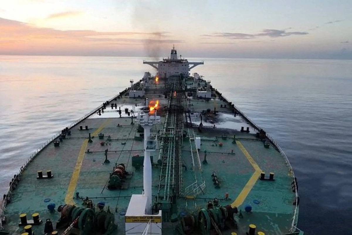 İran Fars körfəzində ABŞ-yə məxsus tankerə hücum etdi