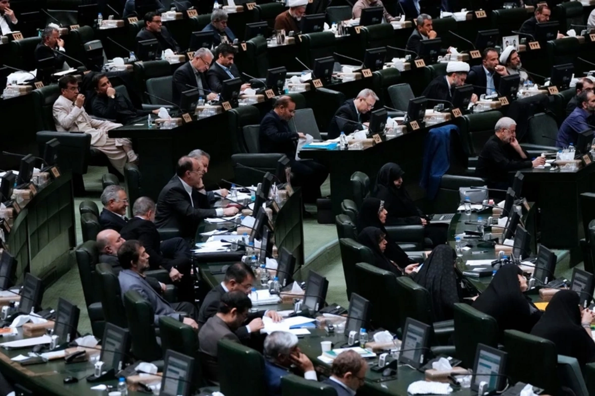 İran parlamentinin sədri ABŞ-yə xəbərdarlıq edib