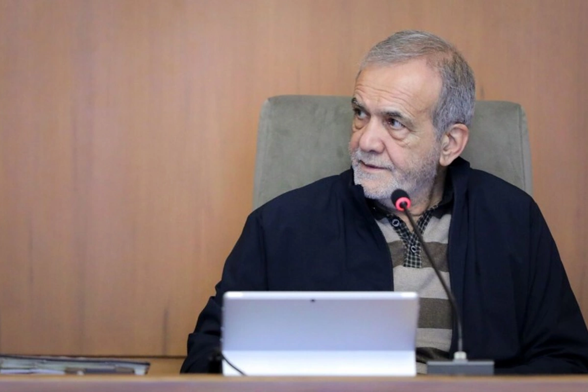 İran Prezidenti: Azərbaycanla qardaşlıq və bərabərlik istəyirik