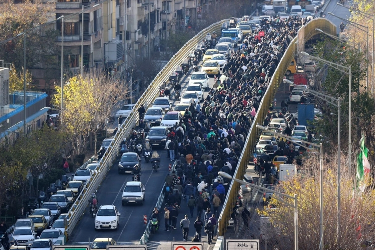 İranda son üç ilin ən böyük etiraz aksiyaları keçirilir