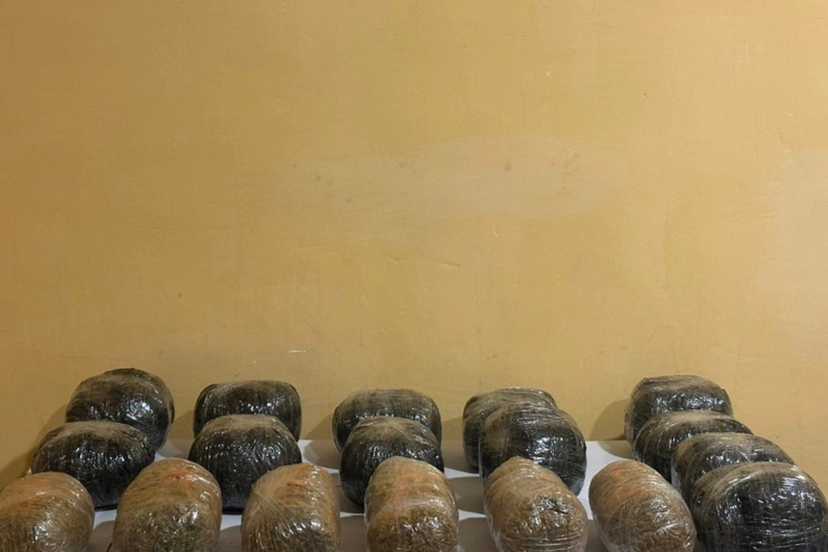 İrandan Azərbaycana 18 kq narkotikin keçirilməsinin qarşısı alınıb