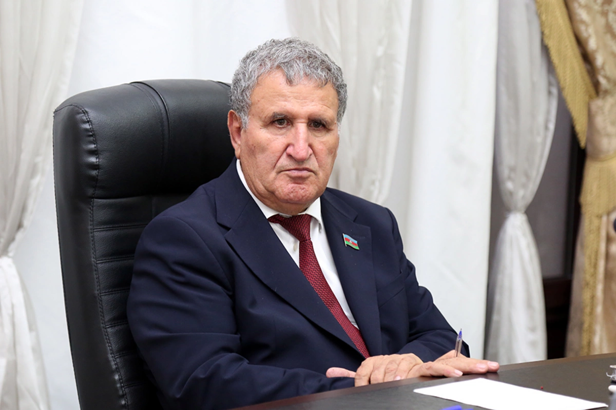 İsa Həbibbəyli: 
