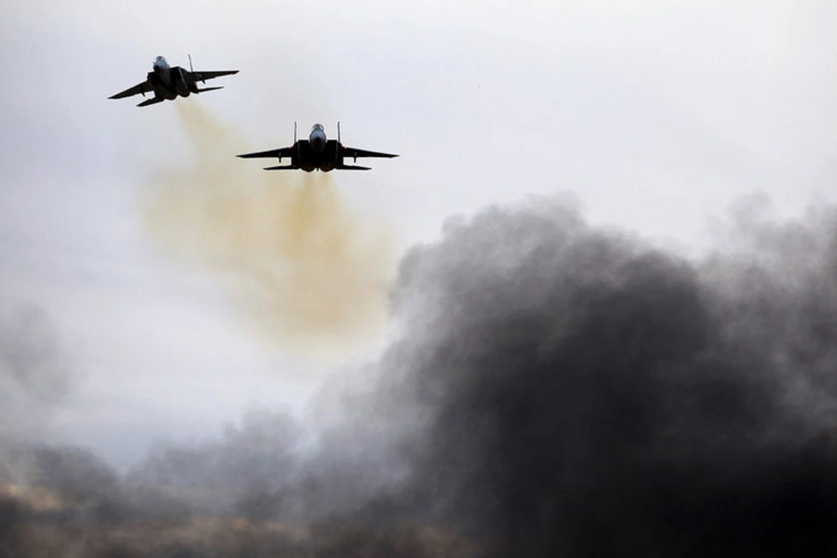 İsrail Beyrutun mərkəzinə hücum etdi