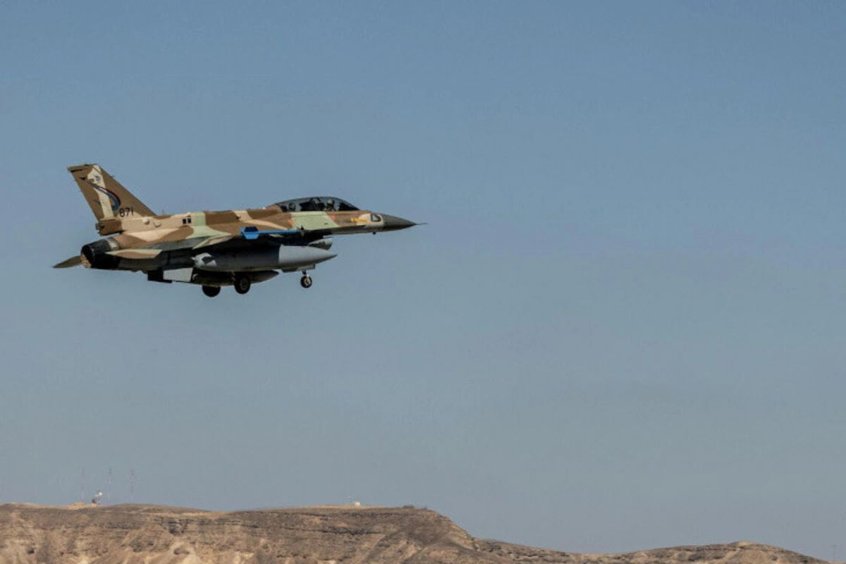 İsrail qırıcıları Livanı yenidən bombalayıb