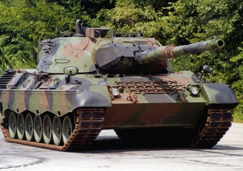 Kanada Ukraynaya daha dörd “Leopard 2” tankı verəcək Kanada Ukraynaya daha dörd “Leopard 2” tankı verəcək