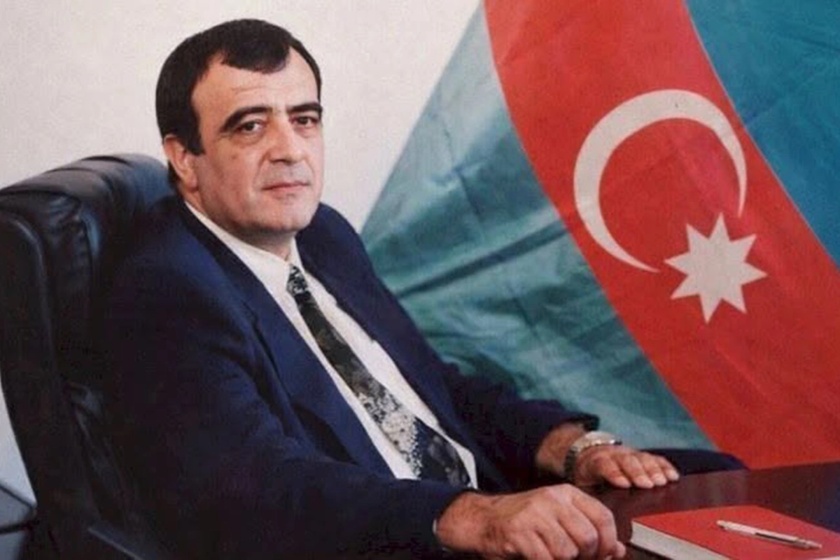 Keçmiş nazir vəfat etdi