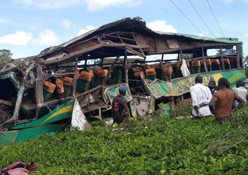 Keniyada avtobus qəzaya uğrayıb, 20 nəfər ölüb, 49 sərnişin yaralanıb