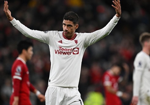 İki futbol nəhəngi Rafael Varan üçün mübarizə aparır