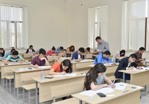 Kolleclərin boş qalan yerlərinə qəbul elan edilib