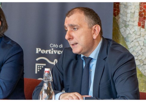Korsika Millət Partiyasının sədri: “Məhkəmənin dili qadağan etmək barədə qərarı ədalətsizlik və rüsvayçılıqdır”