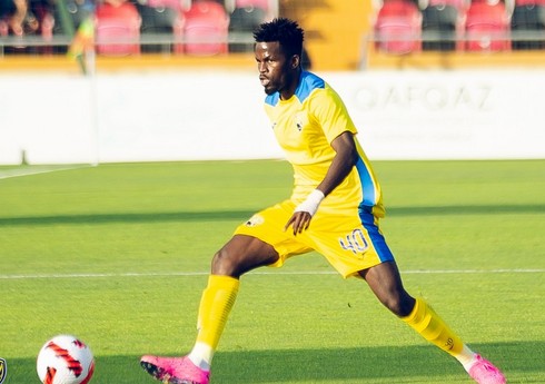 “Kəpəz”in nigeriyalı futbolçusu: “Qələbə qazanmaqdan başqa yolumuz yoxdur”