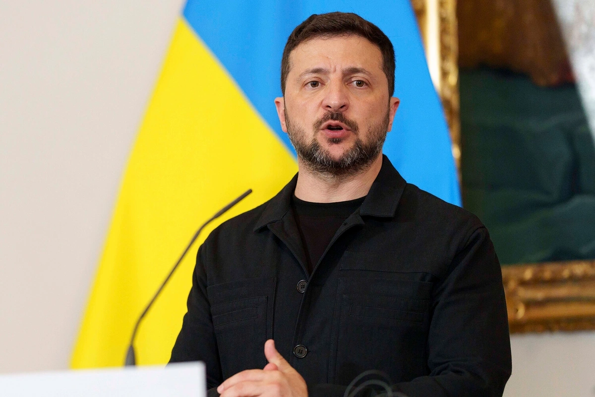Kreml Zelenskini Putinlə danışıqlar üçün Moskvaya dəvət edib