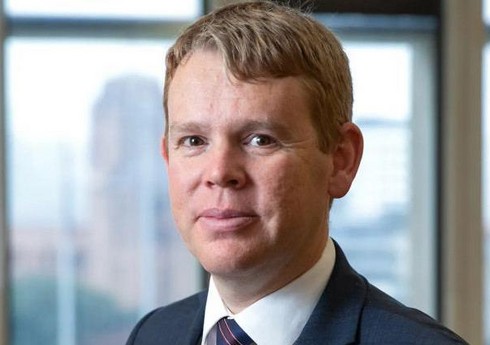 Kris Hipkins Yeni Zelandiyanın 41-ci Baş naziri seçilib