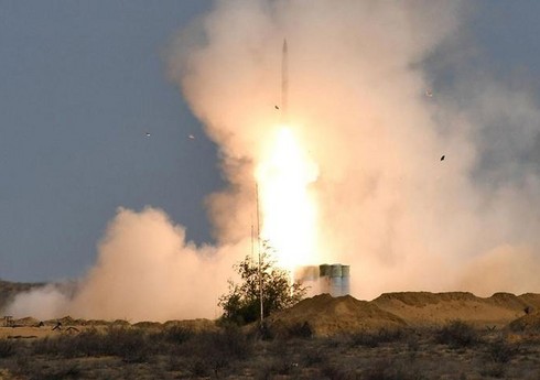 Krımda hava hücumundan müdafiə sistemləri işə düşüb