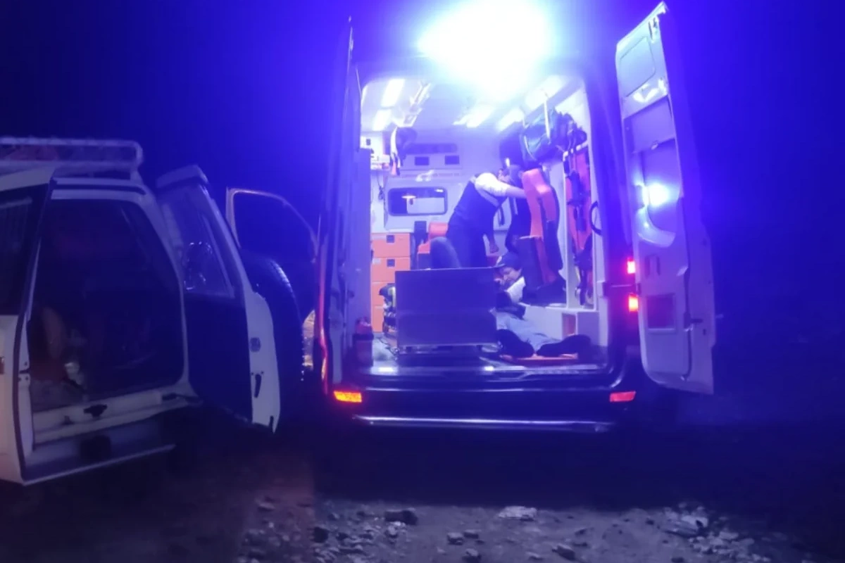 Kürdəmirdə avtomobil aşıb, beş nəfər xəsarət alıb