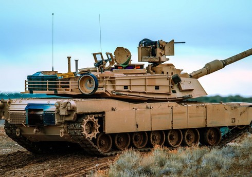 KİV: Bayden Almaniyaya təsir etmək üçün Ukraynaya “Abrams” tankları verməyə hazırdır