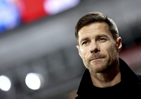 KİV: “Liverpul” Alonso ilə ilkin təmas qurub