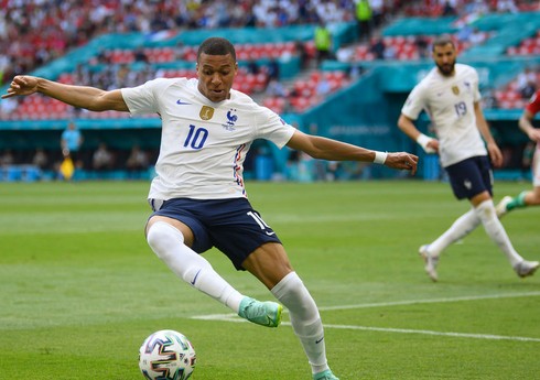 KİV: Mbappe 250 milyon avroya PSJ-dən “Real Madrid”ə keçəcək