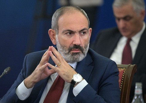 KİV: “Nikol Paşinyan Konstitusiyaya dəyişikliklər etməyə hazırlaşır”