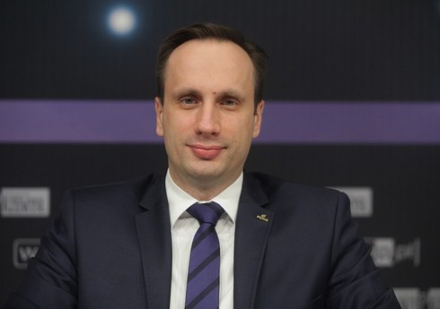 KİV: Polşa Ukraynadan kənd təsərrüfatı məhsullarına rüsum tətbiq etməyi tələb edib