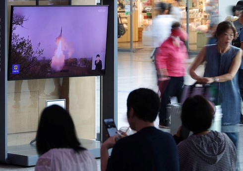 KXDR Yapon dənizinə ballistik raket atıb