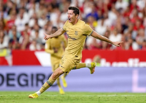 Levandovski Ronaldunun nailiyyətini geridə qoyub