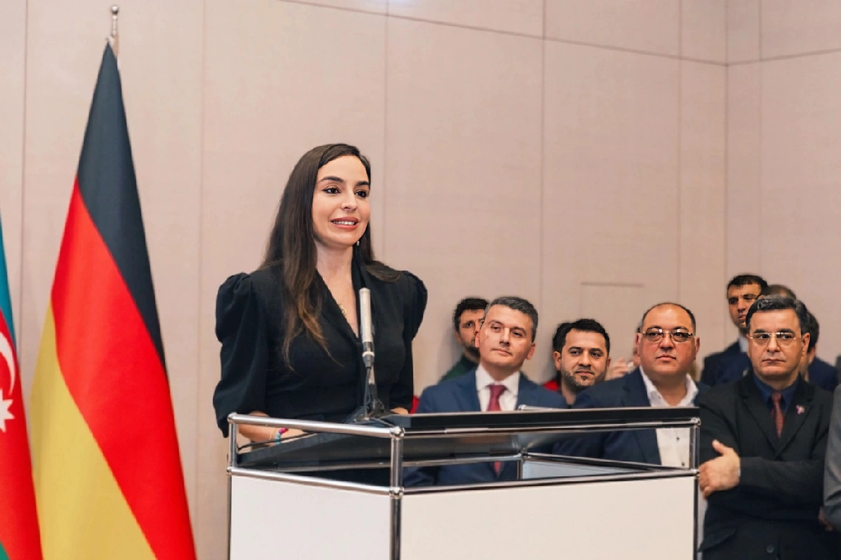 Leyla Əliyeva və Arzu Əliyeva Berlində MAMA 