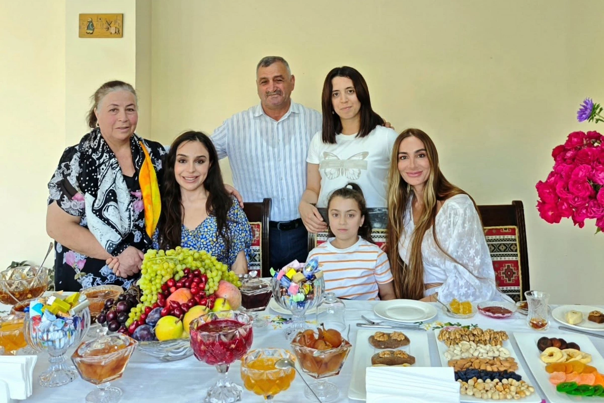 Leyla və Arzu Əliyevalar Şamaxıda olublar