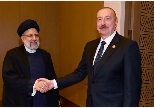 İlham Əliyev Daşkənddə İran Prezidenti ilə görüşüb - YENİLƏNİB