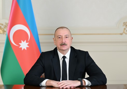 İlham Əliyev Suriyanın keçid dövrü Prezidentini təbrik edib