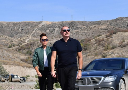 İlham Əliyev və Mehriban Əliyeva Şuşada bir sıra tədbirlərdə iştirak ediblər