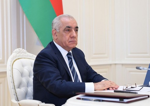 Əli Əsədov qırğızıstanlı həmkarı ilə əməkdaşlığın inkişaf etdirilməsini müzakirə edib