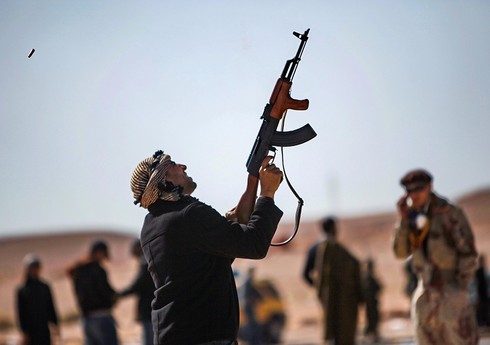 Liviyada silahlı toqquşmalarda azı 12 nəfər ölüb, onlarla insan yaralanıb