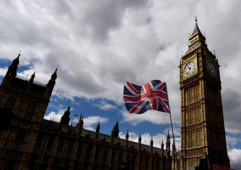 London Tehrandakı səfirini geri çağırıb