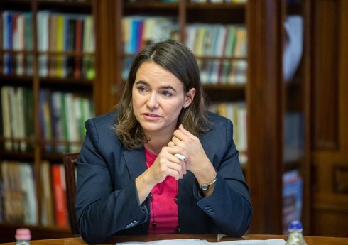 Macarıstan Prezidenti Katalin Novak istefa verib