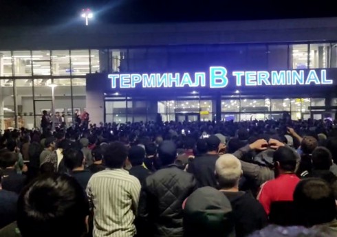 Mahaçqalada hava limanındakı iğtişaşlarda 20-dən artıq insan xəsarət alıb