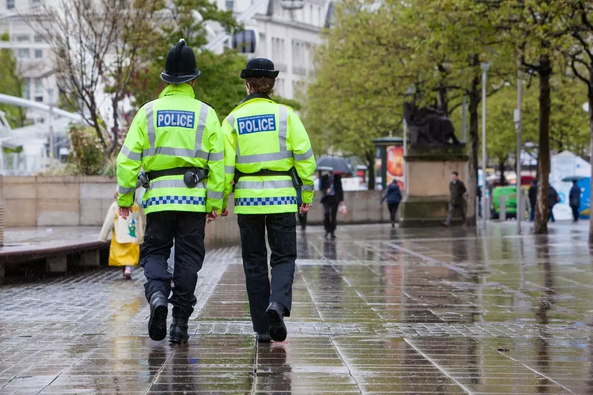 Mançesterdə sinaqoqa bıçaqlı hücum – 1 ölü, 4 yaralı