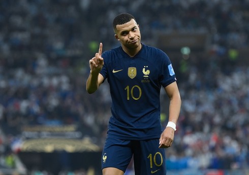 Mbappe Fransa Futbol Federasiyasının rəhbərini Zidana hörmətsizlikdə ittiham edib