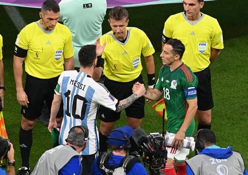 Meksikalı futbolçu rekordçular sırasına düşüb, Messi Maradonaya çatıb