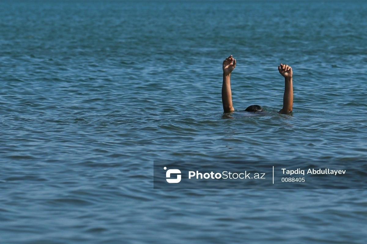 Mərdəkanda dənizdə batan 18 yaşlı oğlanın meyiti tapılıb