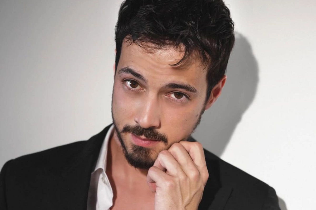 Mert Yazıcıoğlunun bu görünüşü bəyənilmədi