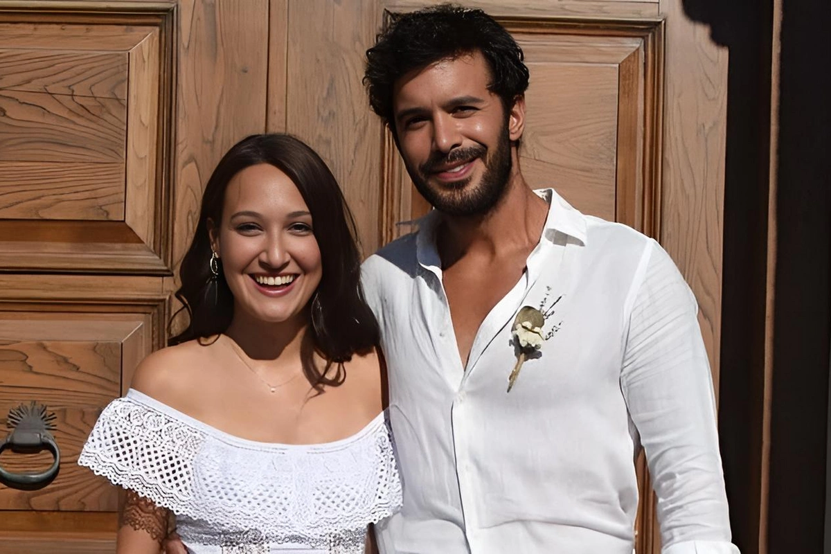 Məşhur aktyorun qumar borcunu həyat yoldaşı ödəyib